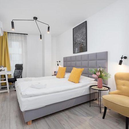 Studio Miodowa Krakow Kazimierz By Renters Apartment Bagian luar foto